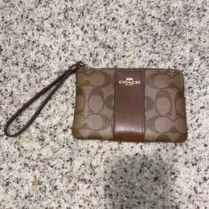 Authentic Coach Wrislet